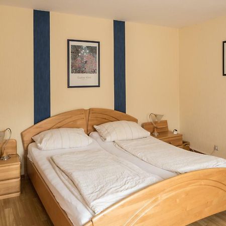Gaestezimmer Strauss Kottenheim Exterior foto