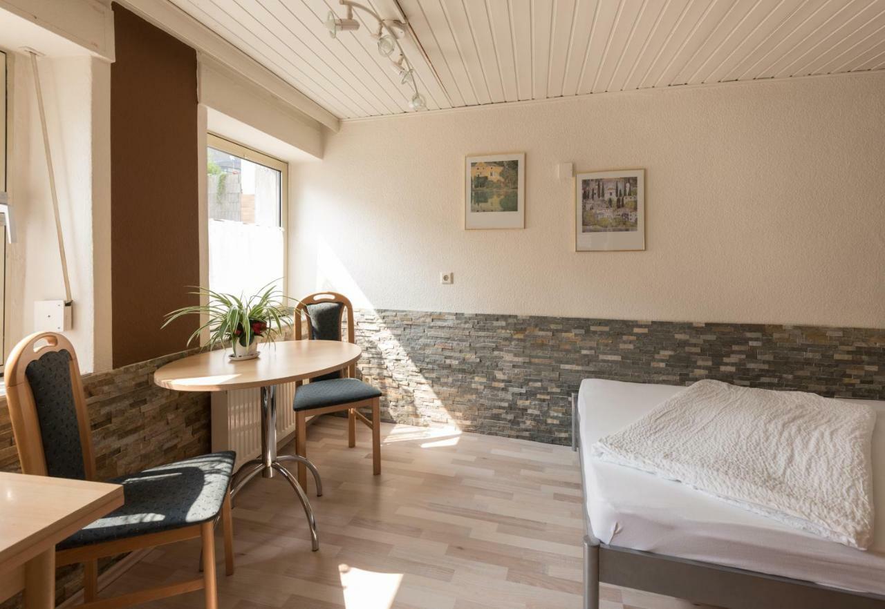 Gaestezimmer Strauss Kottenheim Exterior foto